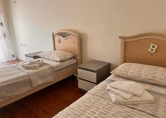 アパート Shining Shkodër